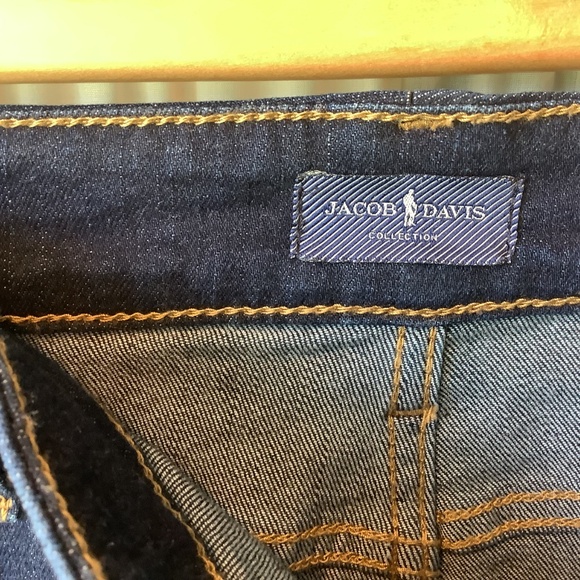 Jacob Davis Womens Denim Jean Shorts Dark Wash Cuffed Stretch Size 29 - Picture 4 of 6